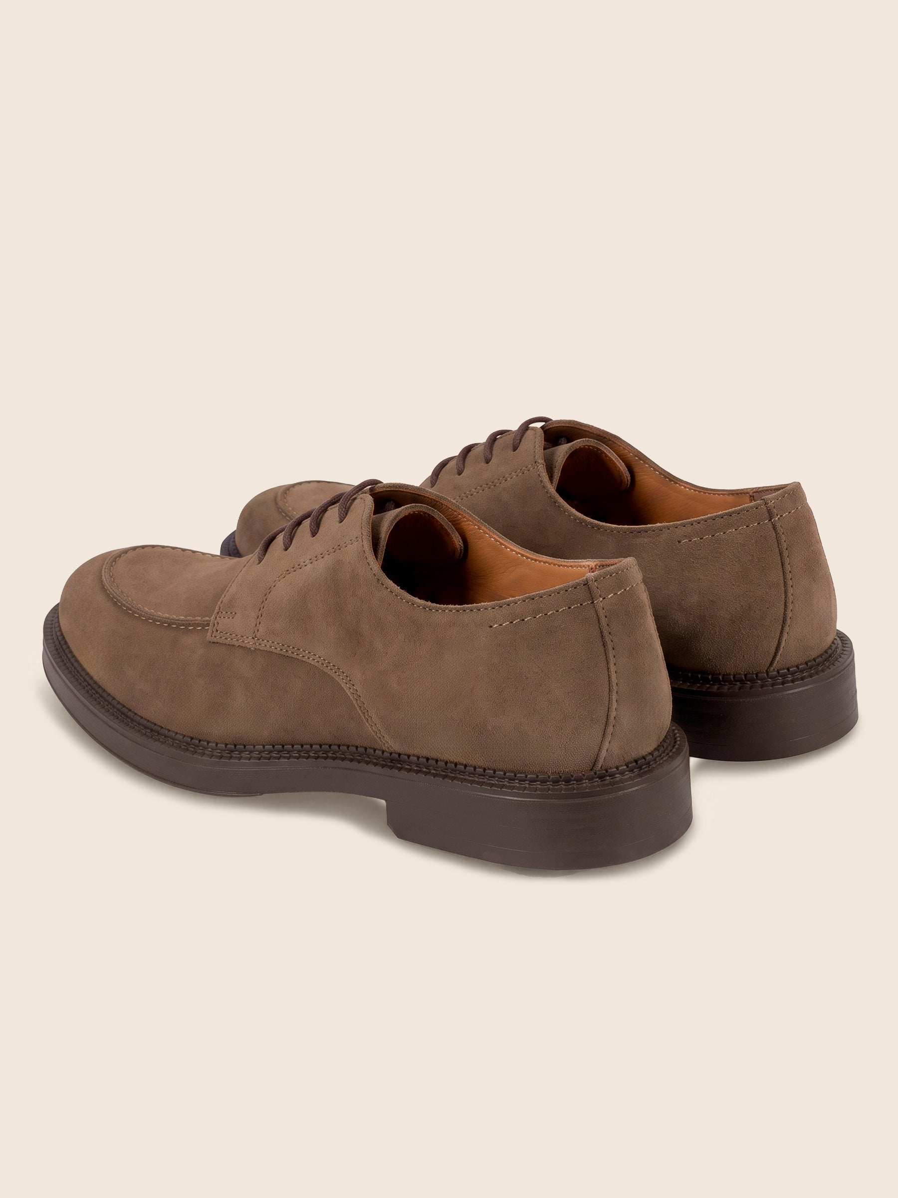 vue arriere derbies gomme cuir daim cognac jules & jenn