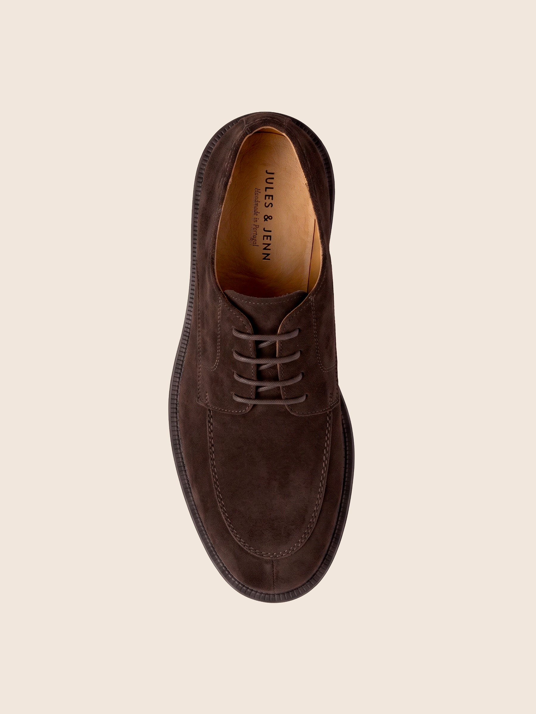 vue dessus derbies gomme cuir daim marron jules & jenn