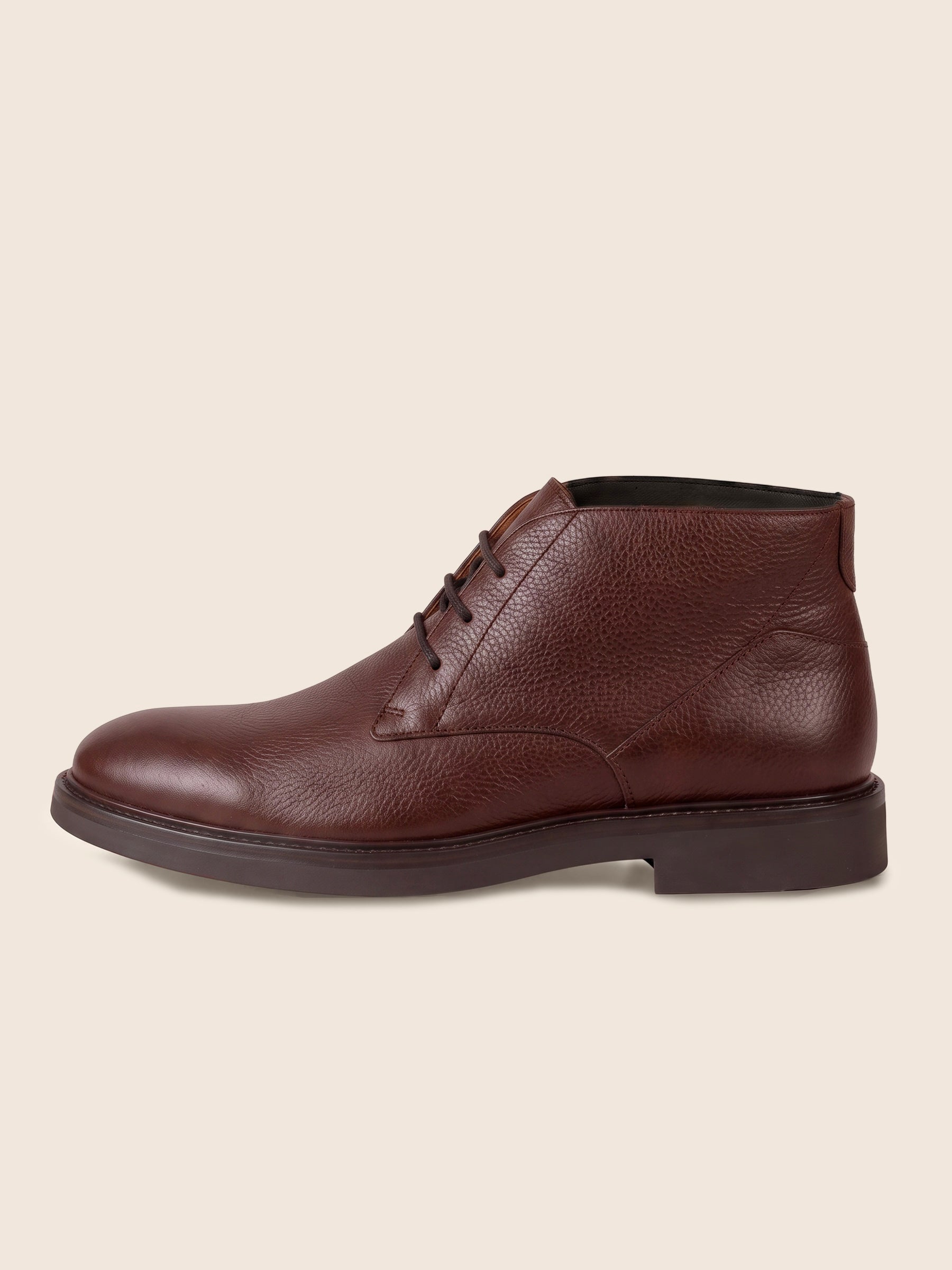 vue interieure desert boots homme cuir graine marron jules & jenn