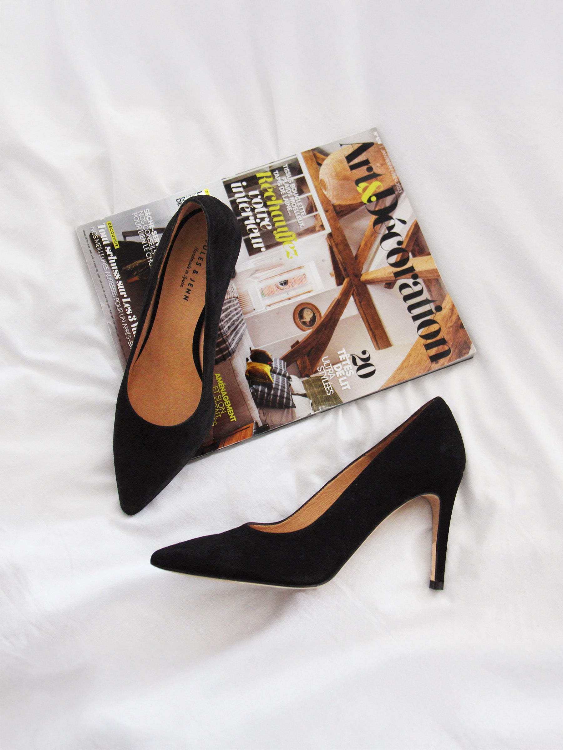 LIU JO : magnifique robe noire T 40 (IT) soit T 36-38 (FR LIU JO : magnifique robe noire T 40 (IT) soit T 36-38 (FR