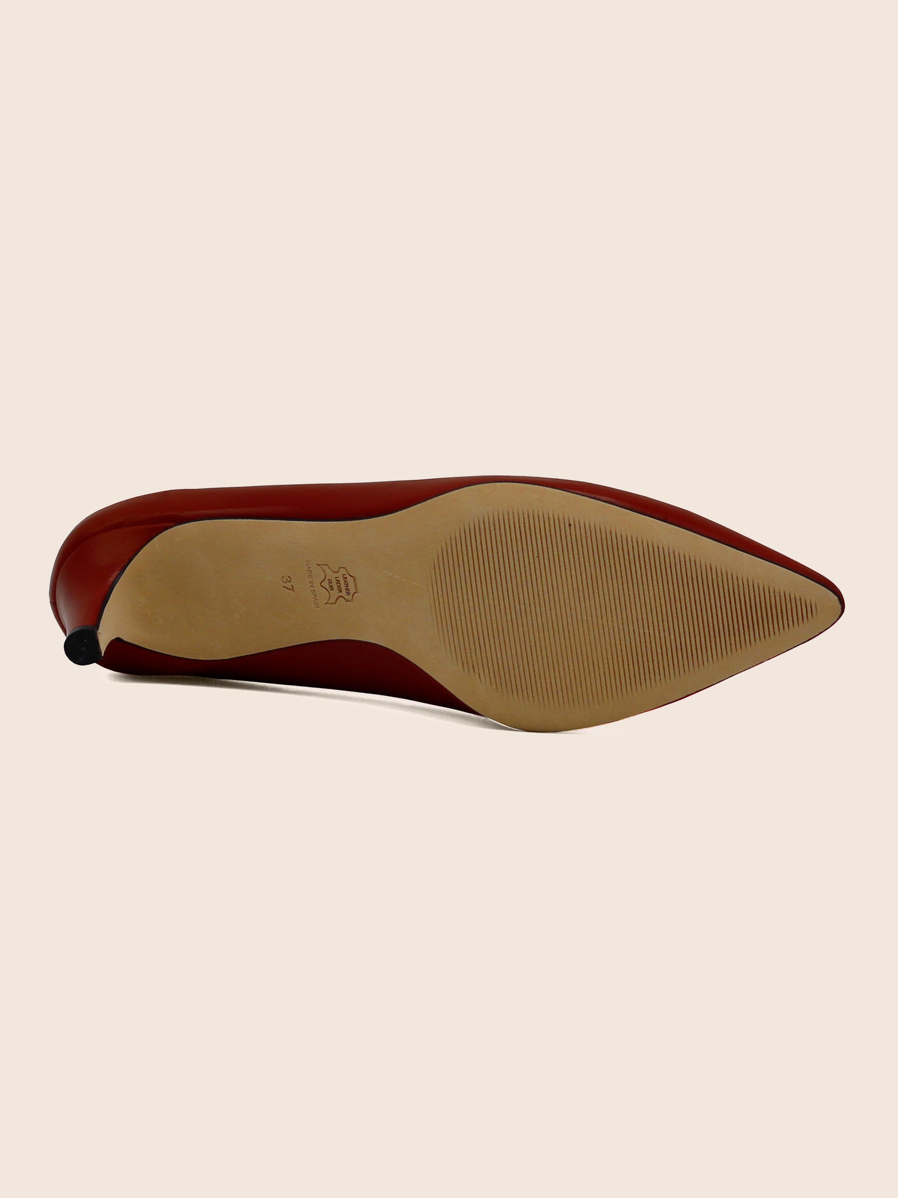 vue interieure escarpin decollete V cuir rouge jules & jenn