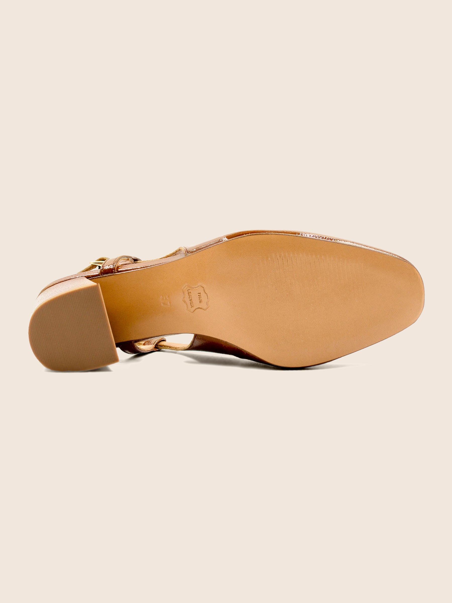 vue semelle escarpins slingback cuir vernis cognac jules jenn