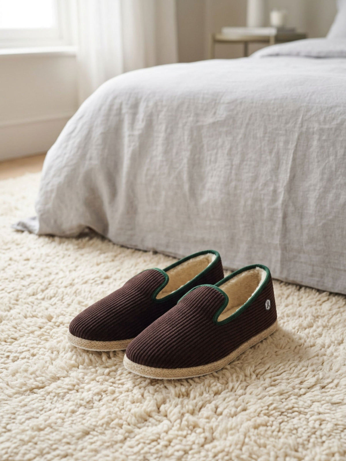 charentaises-velours-cotele-marron-vert