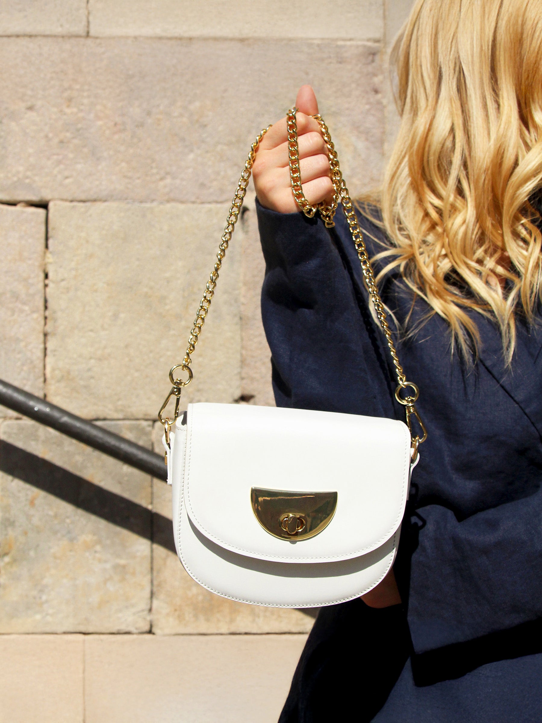 vue portée sac mini sac cuir blanc jules & jenn