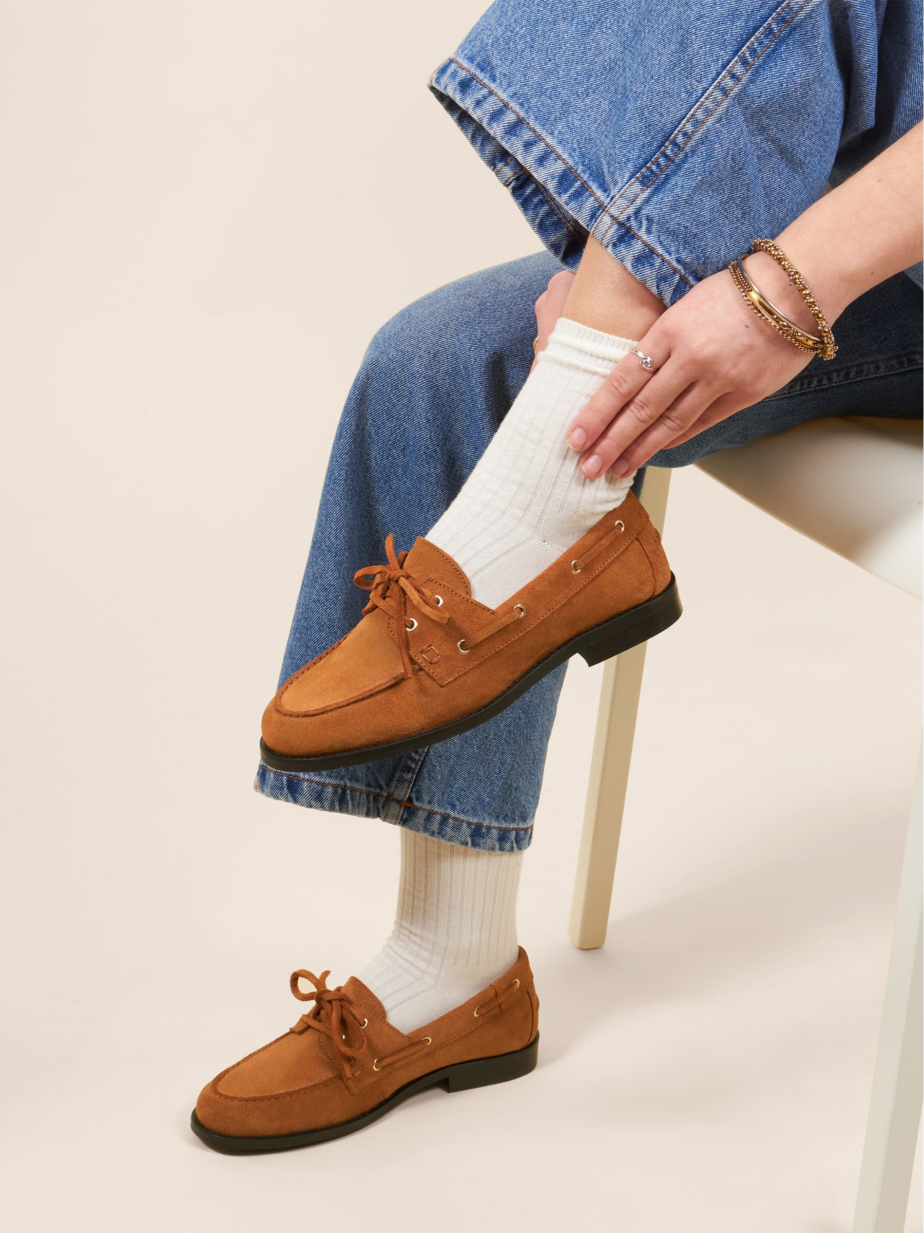 photo vue portée mocassins bateau cuir daim camel jules & jenn