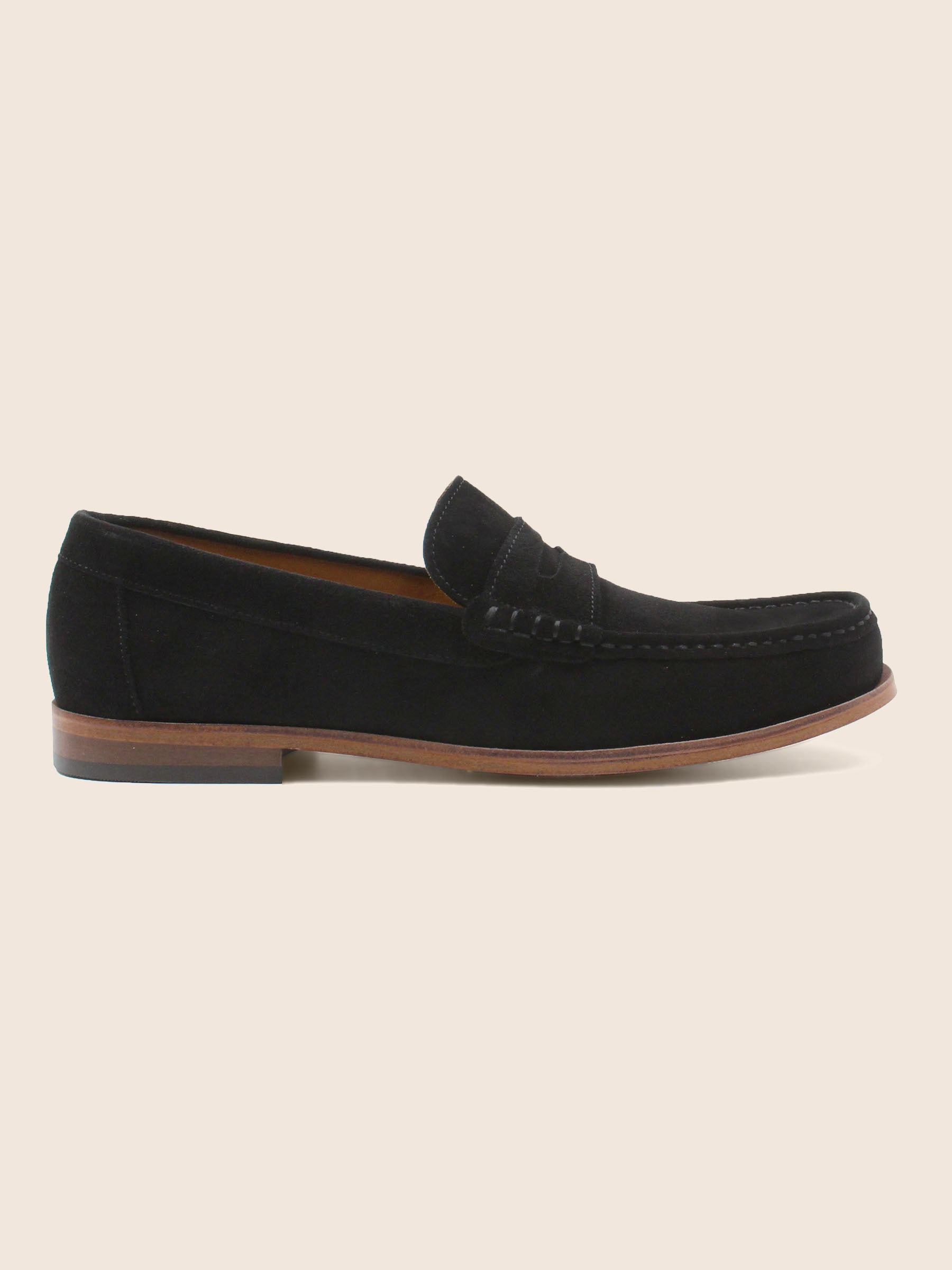 vue posée mocassins contemporains cuir daim noir jules & jenn