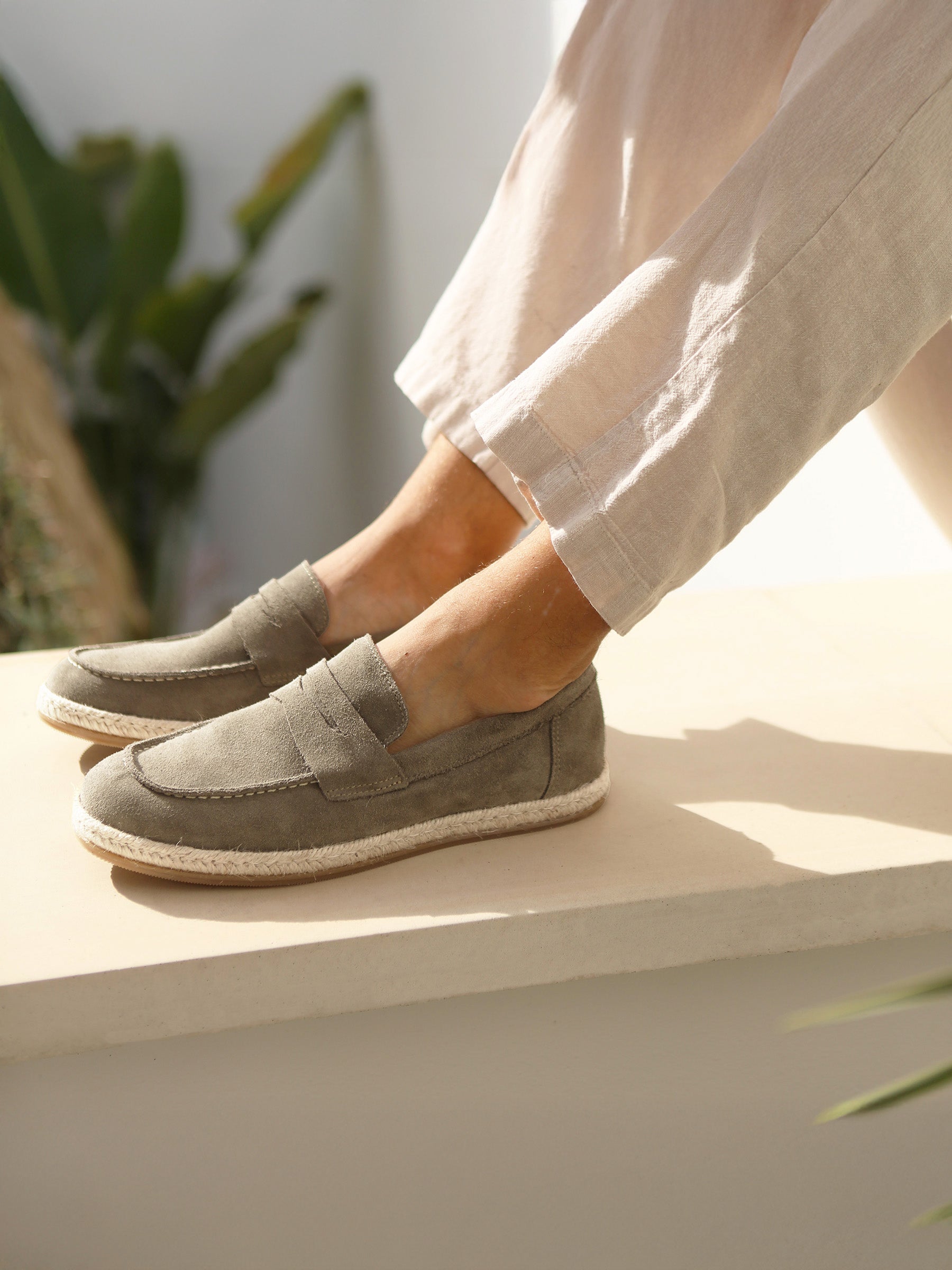 vue portée mocassins espadrille cuir daim gris jules & jenn