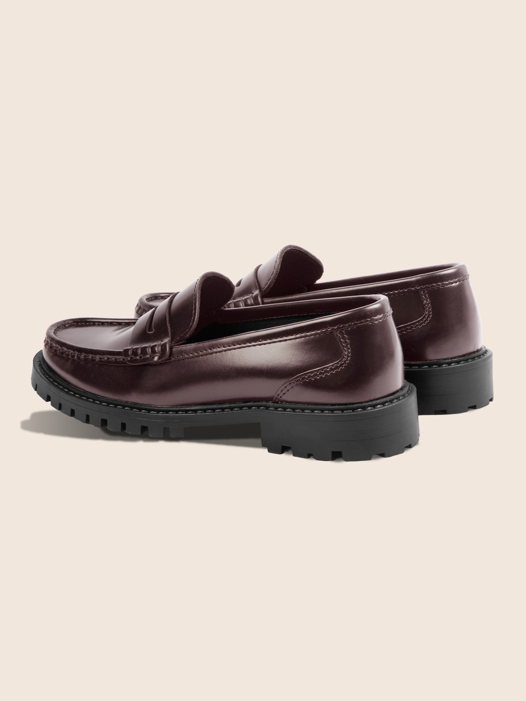 vue arrière mocassins cuir vernis bordeaux jules & jenn