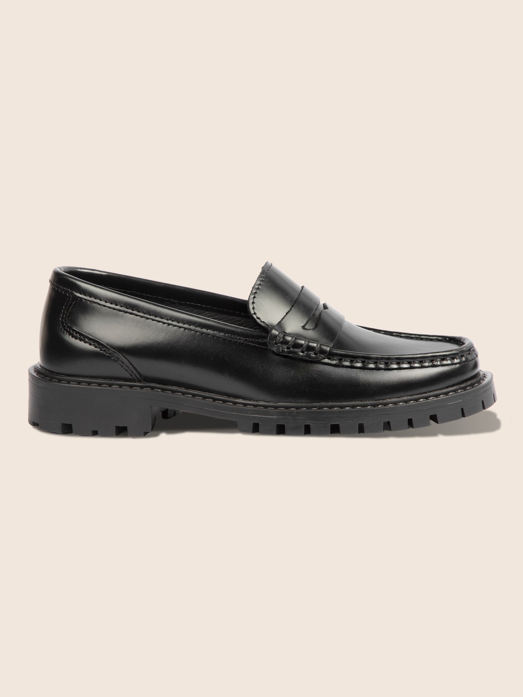 vue extérieur mocassins cuir vernis noir jules & jenn