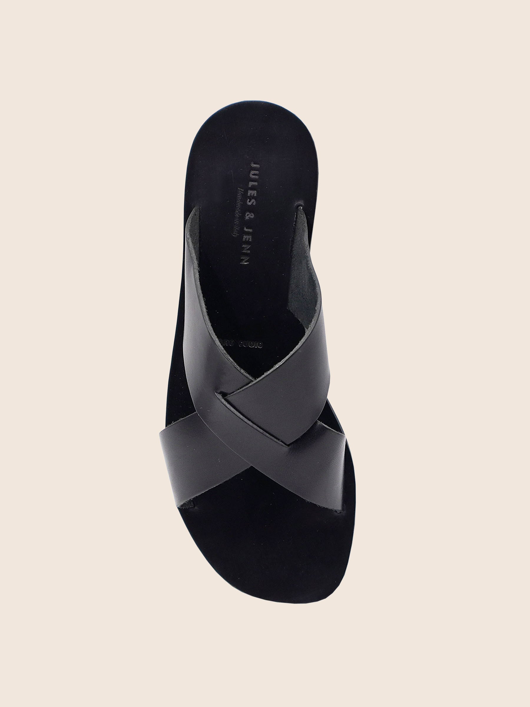 Mules plates cuir noir