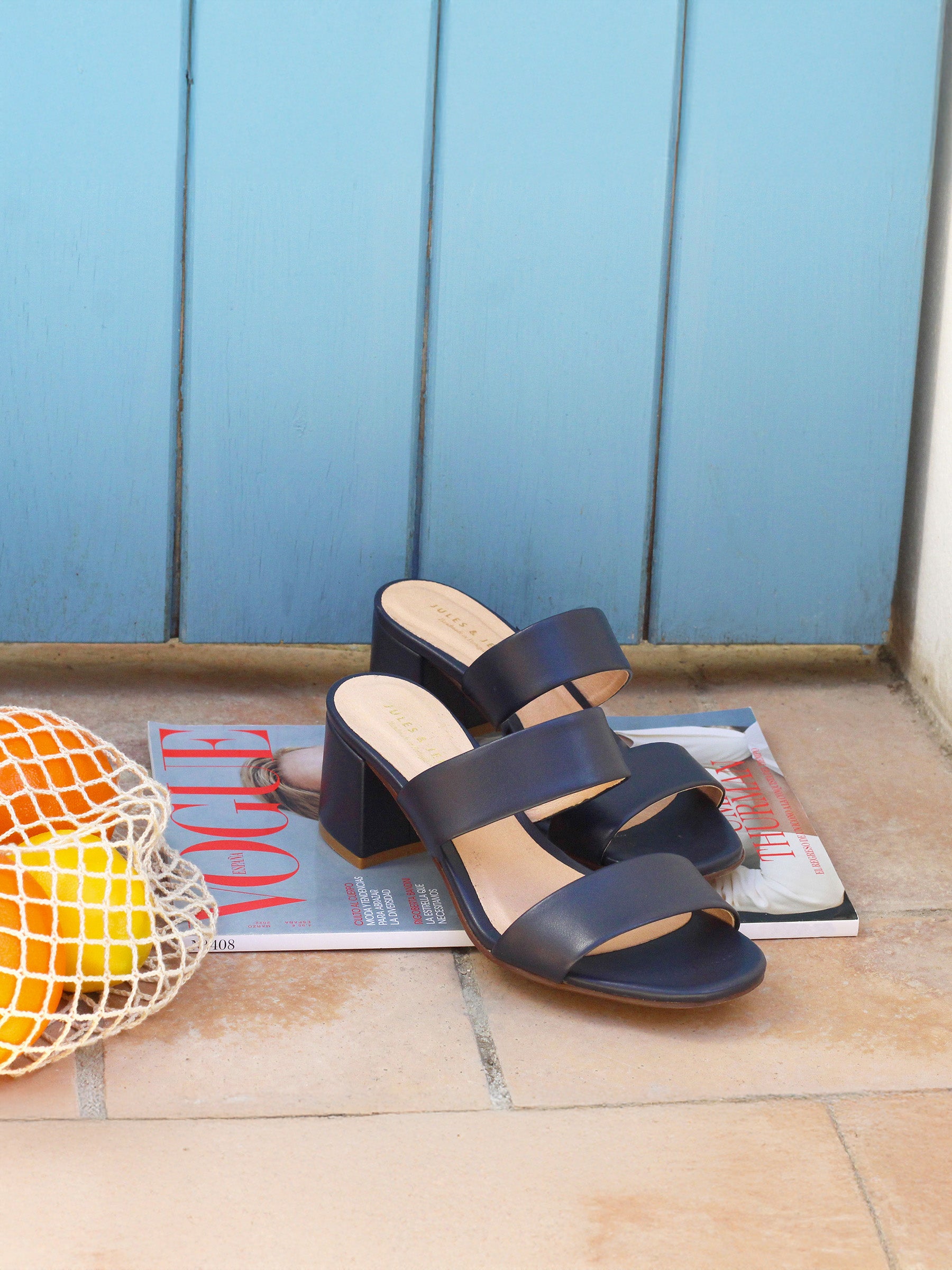 vue posée mules talon bandeau fibre pomme bleu jules & jenn