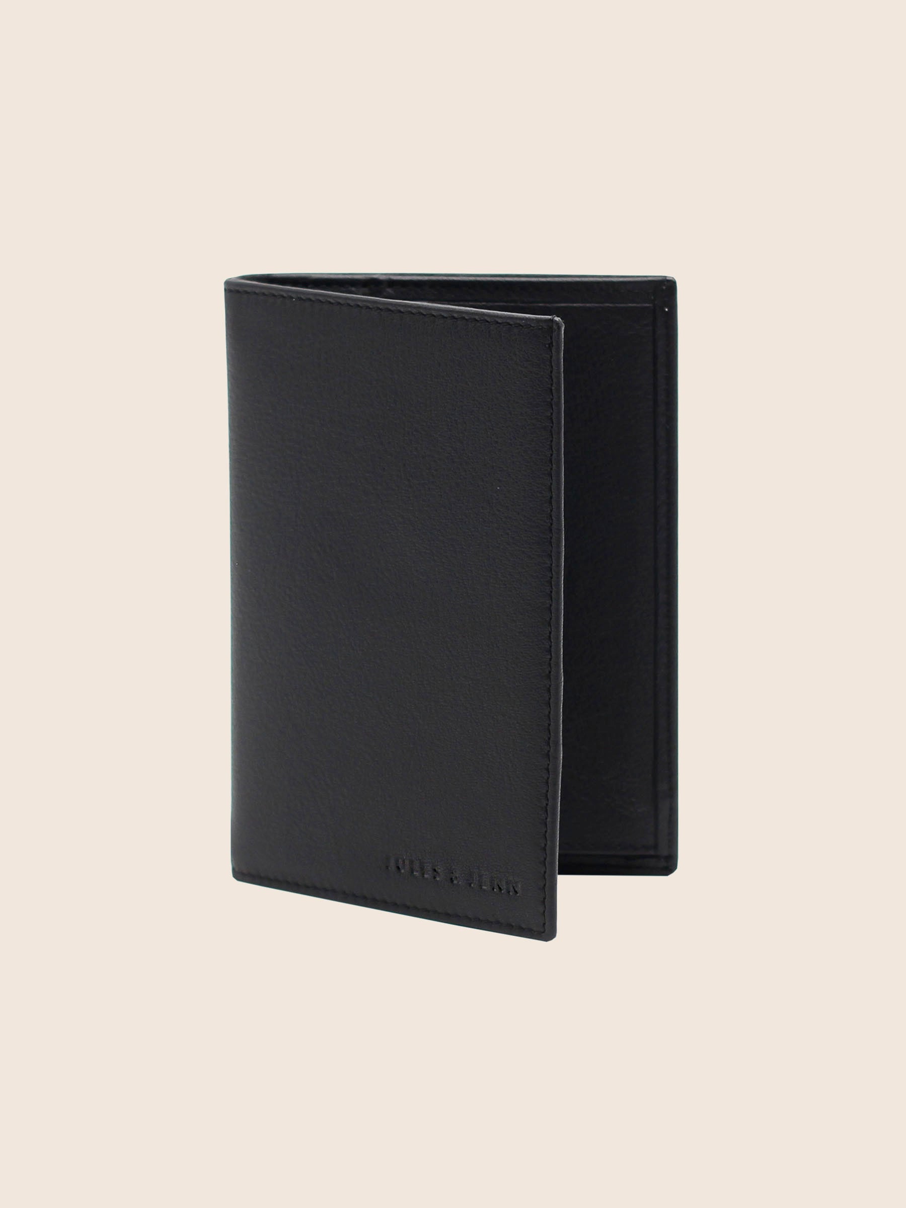 vue debout du portefeuille classique noir cuir italien