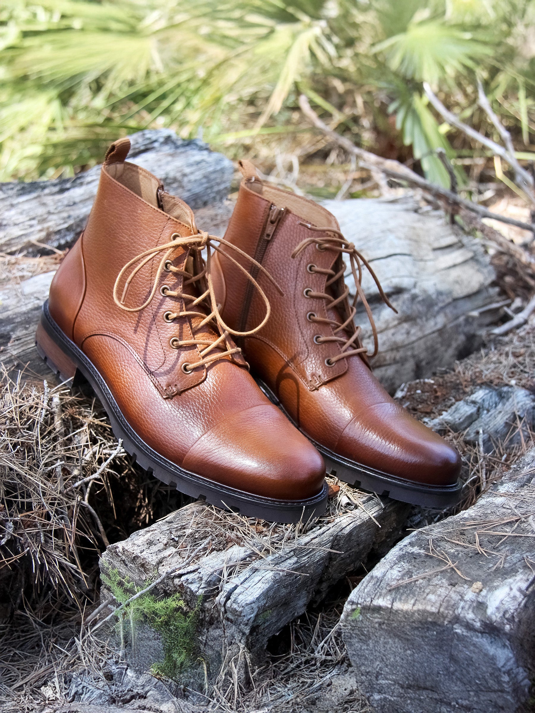 vue posée ranger boots cuir graine camel jules jenn