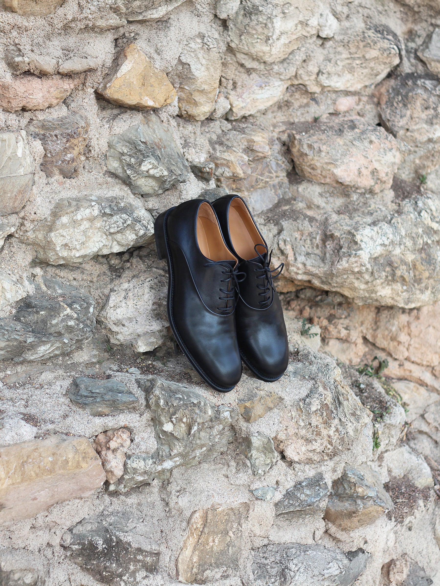 vue posée richelieu oxford cuir noir jules & jenn