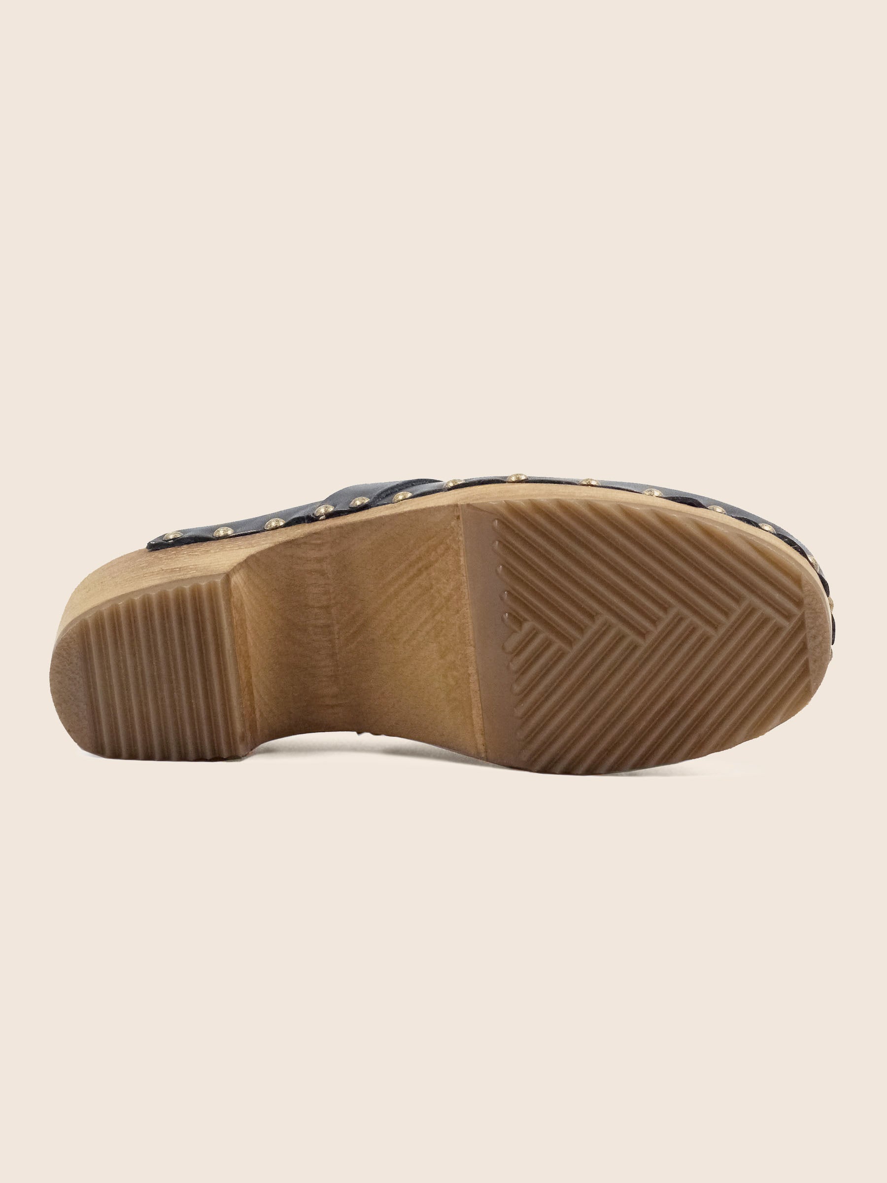 vue semelle sabots bois cuir noir jules jenn
