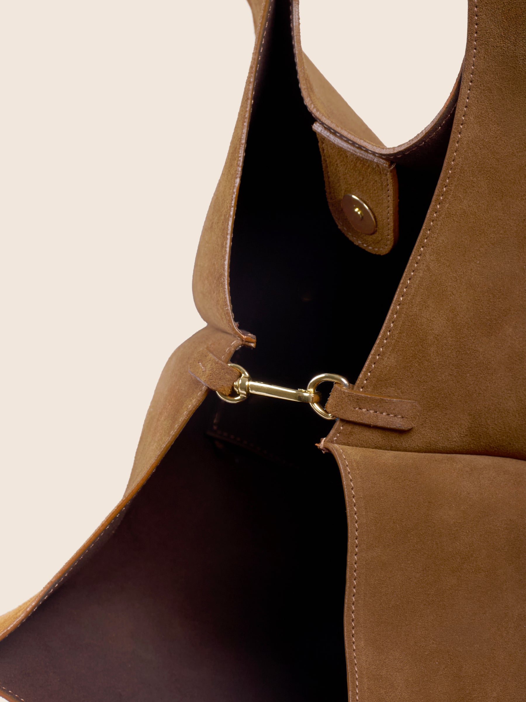 photo vue inétrieure sac cabas sybil cuir daim camel jules jenn