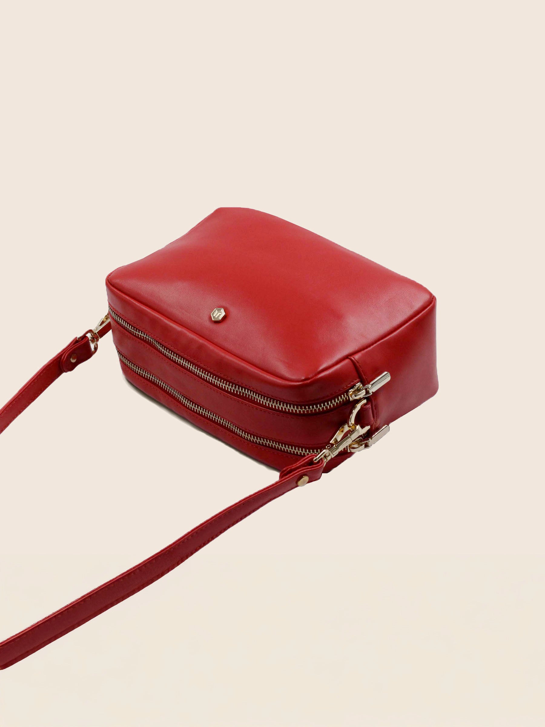 vue dessus sac gabrielle cuir rouge jules & jenn