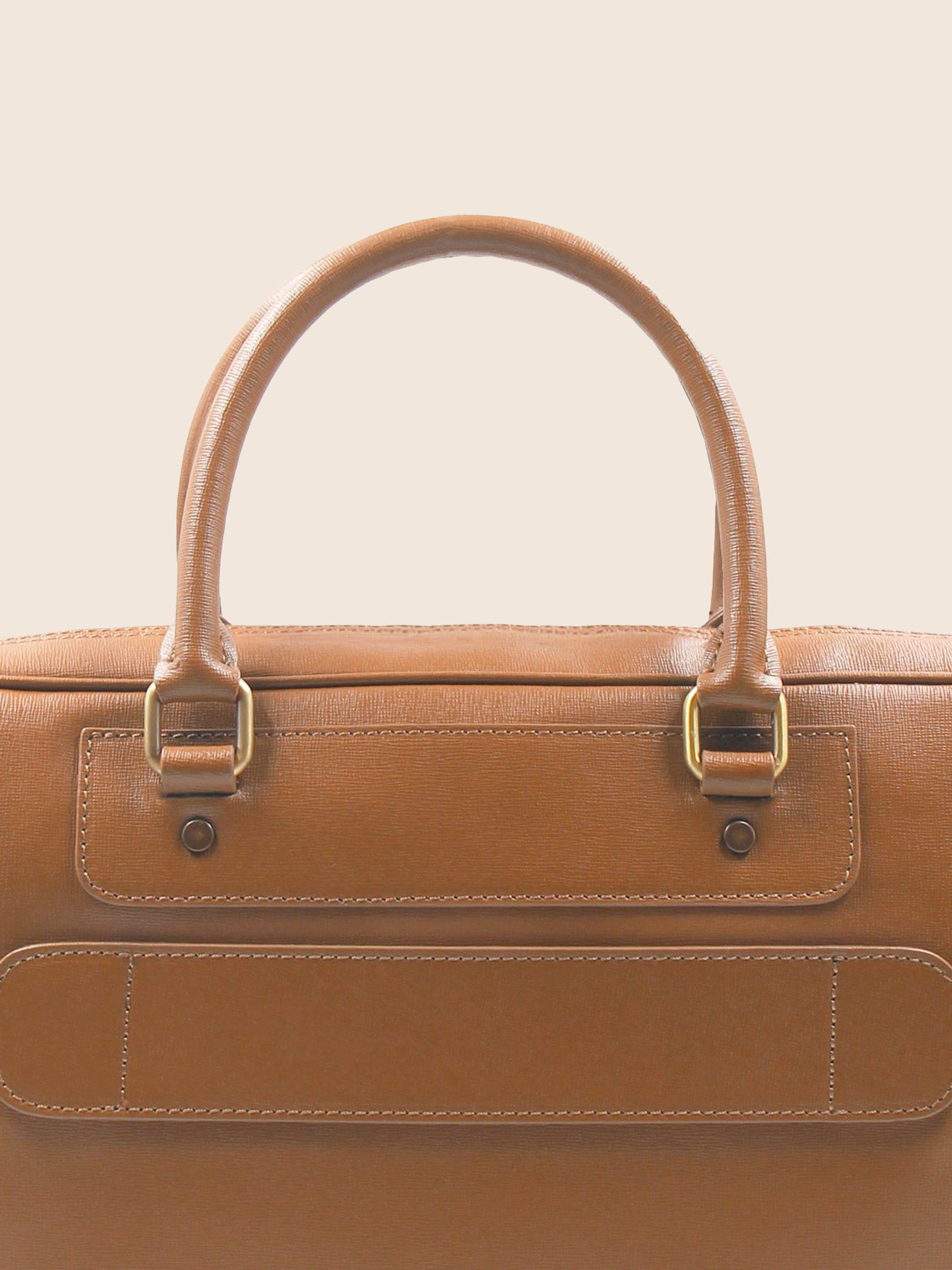 vue serree sacoche cuir grave cognac jules & jenn
