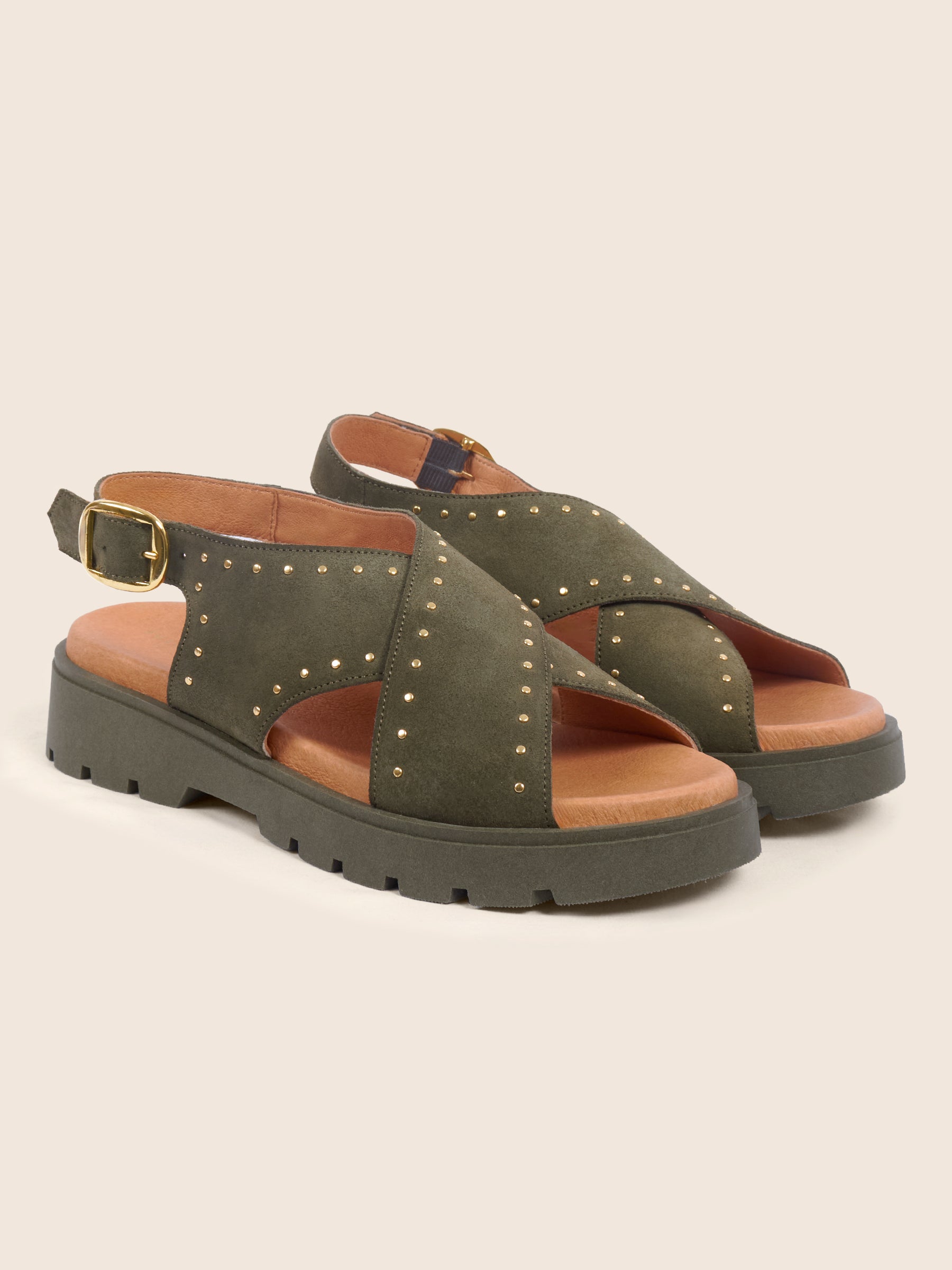 photo vue avant sandales gomme cuir daim kaki jules & jenn