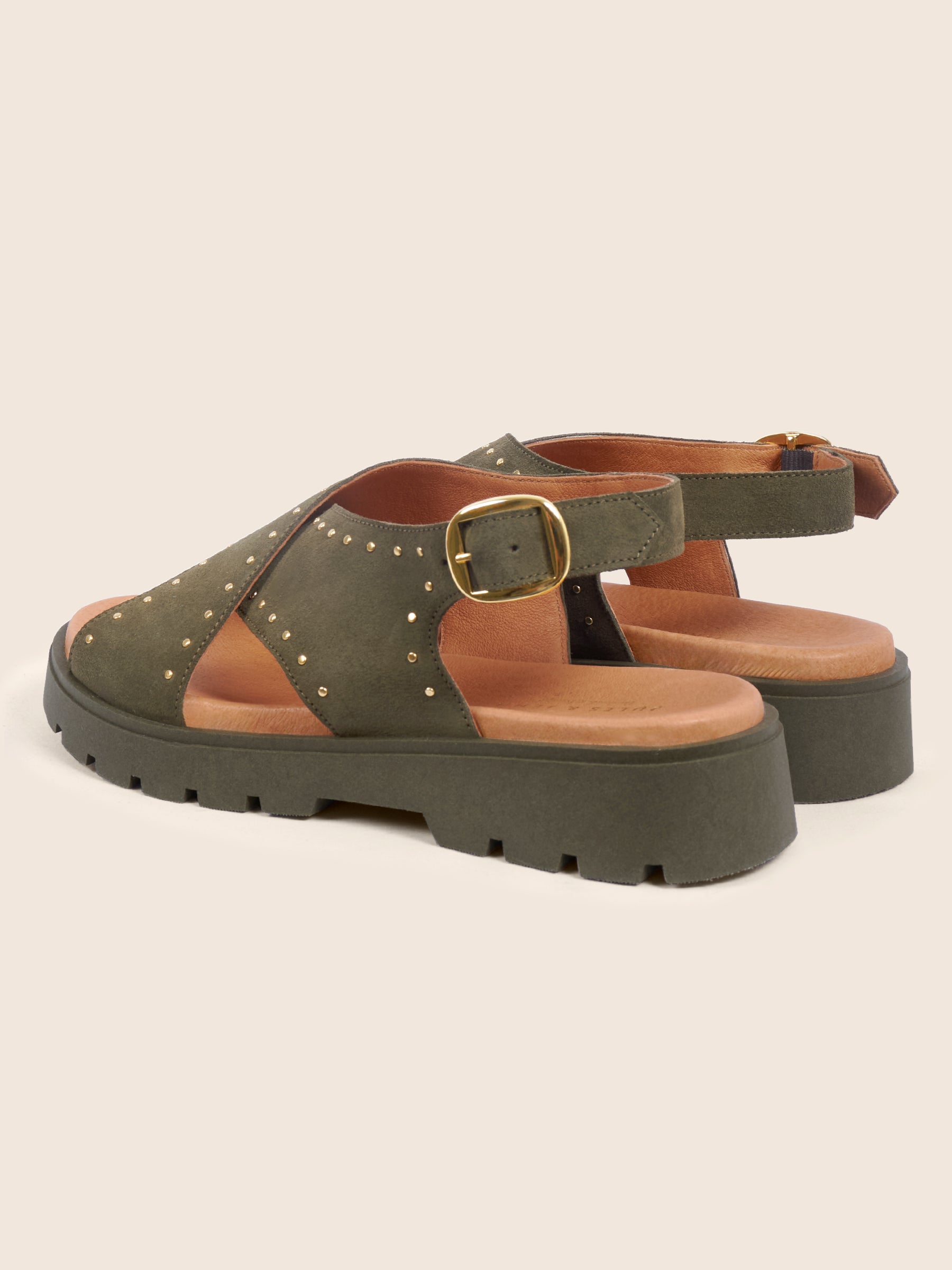 photo vue arrière sandales gomme cuir daim kaki jules & jenn