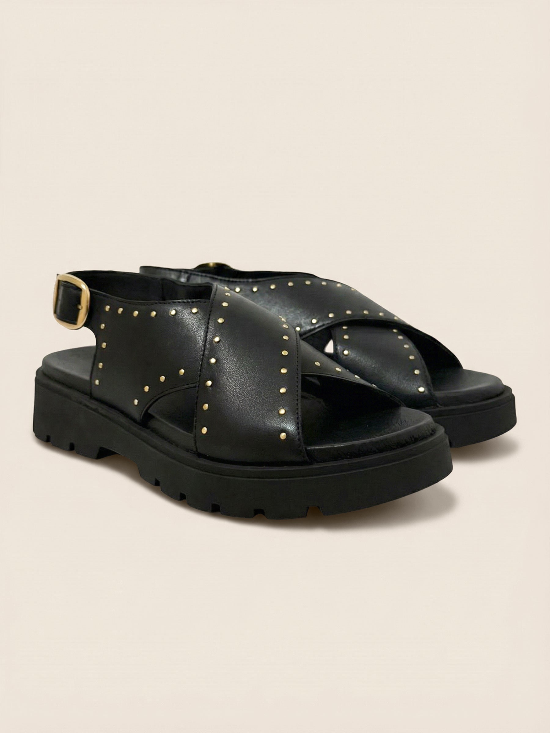 photo vue avant sandales gomme cuir noir jules & jenn