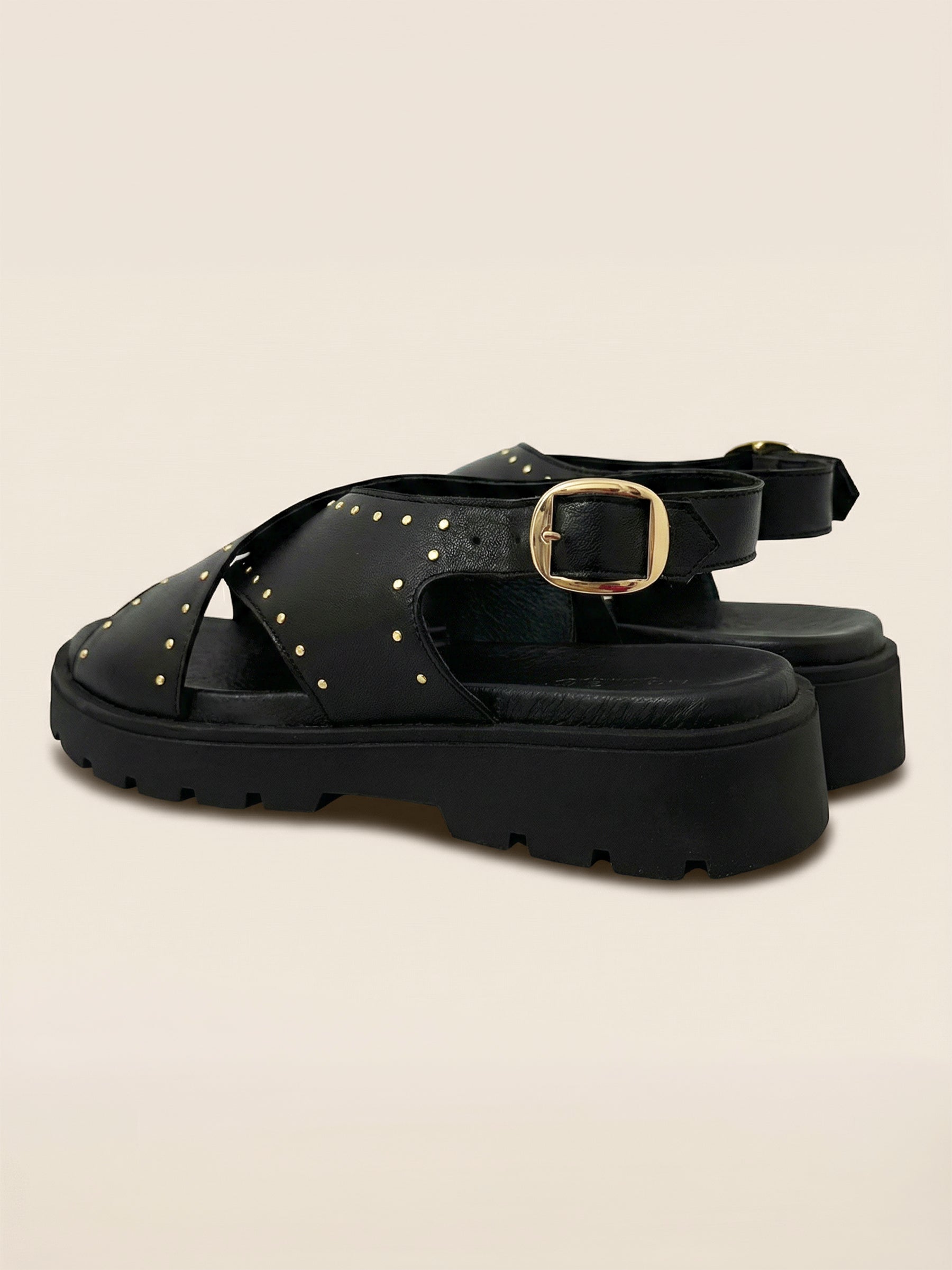 photo vue arrière sandales gomme cuir noir jules & jenn