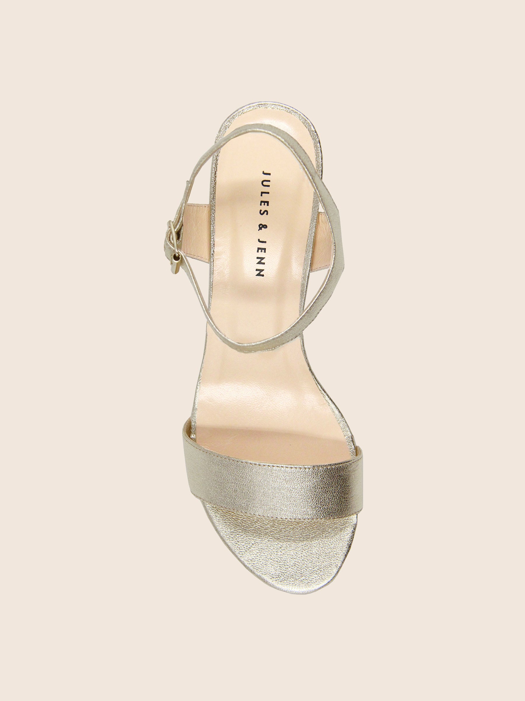 vue dessus sandales a talon cuir metallise dore jules & jenn