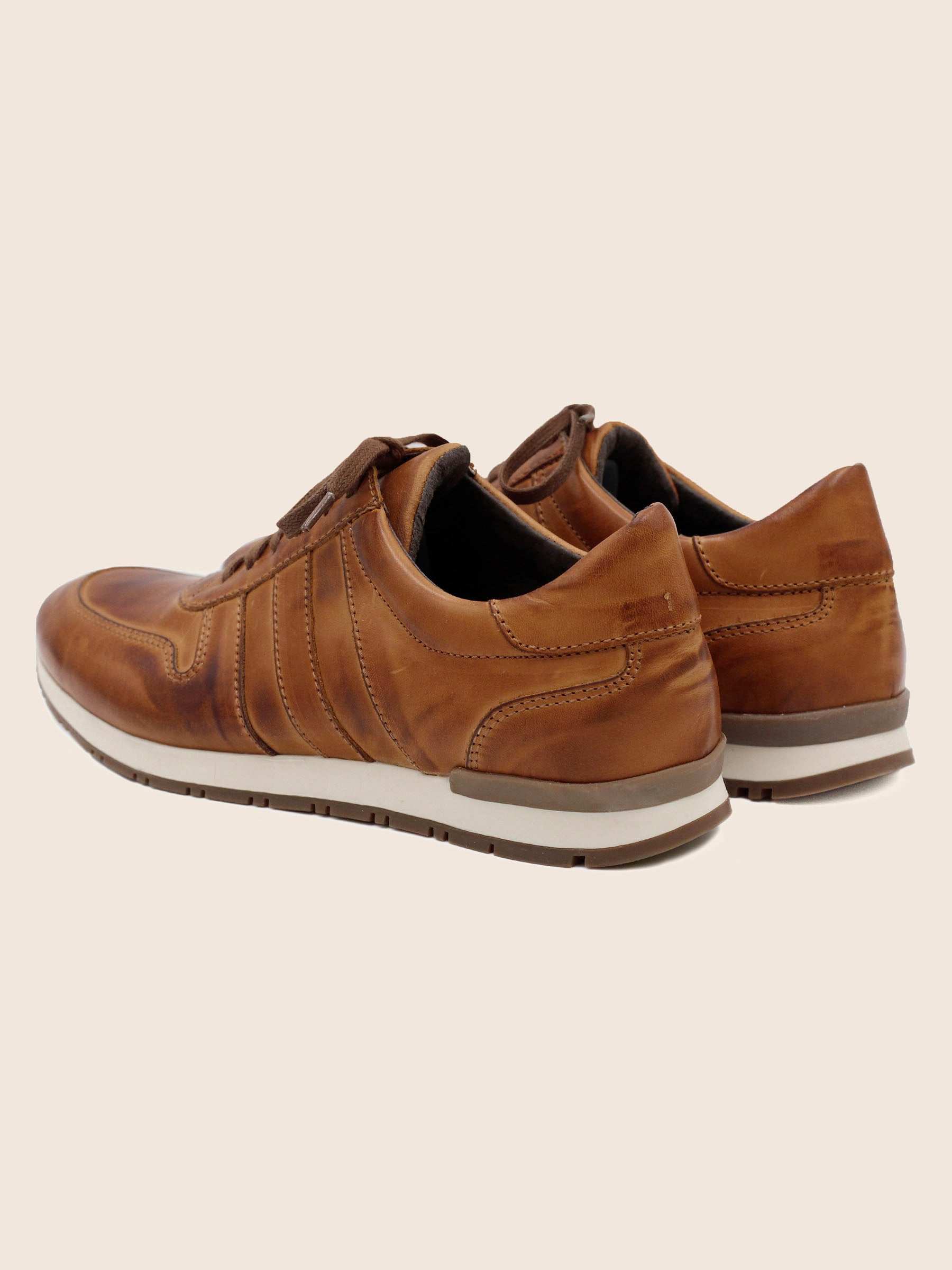 vue arriere Sneakers cuir cognac Jules & Jenn