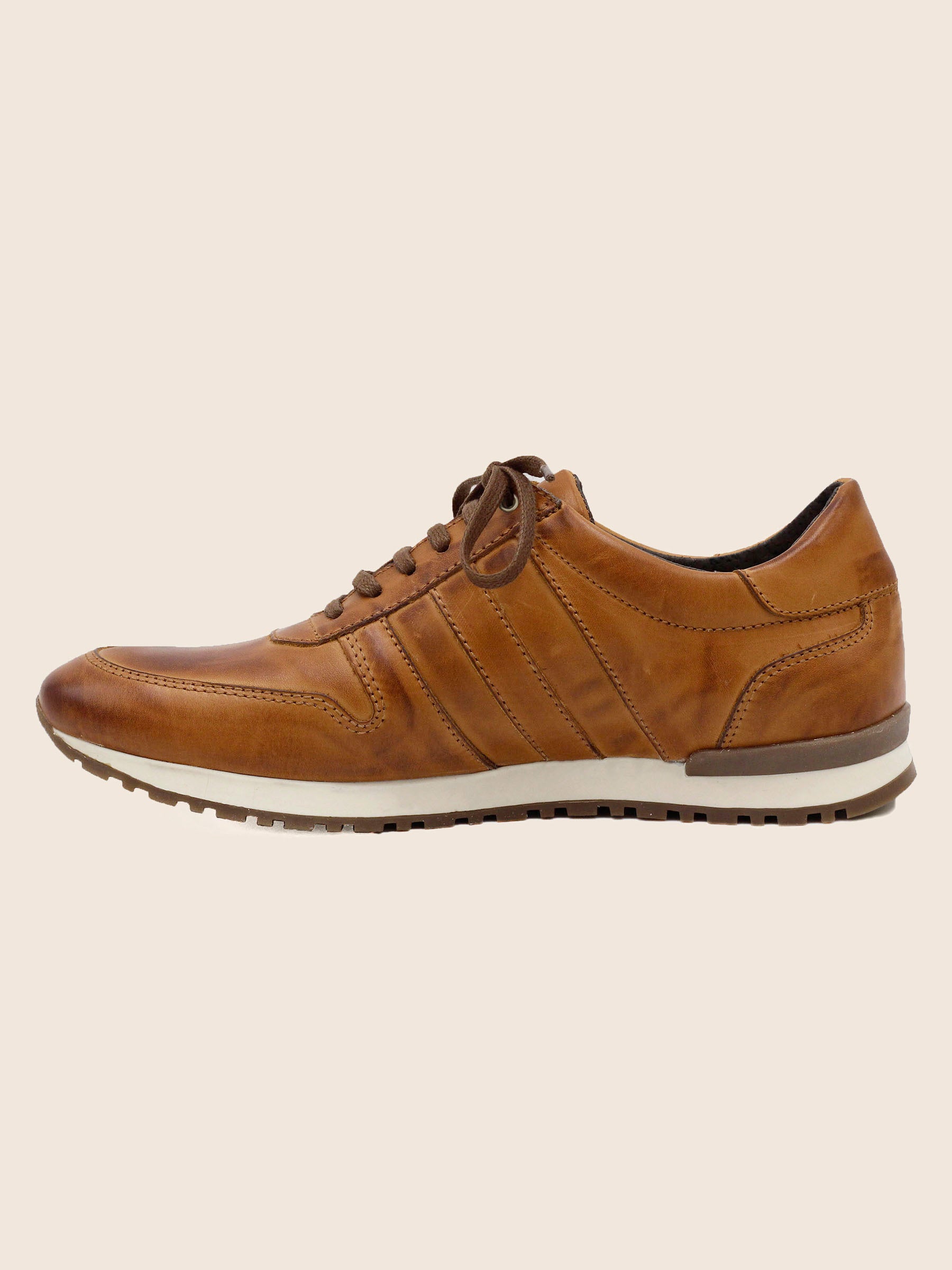 vue intérieure sneakers cuir cognac JULES & JENN