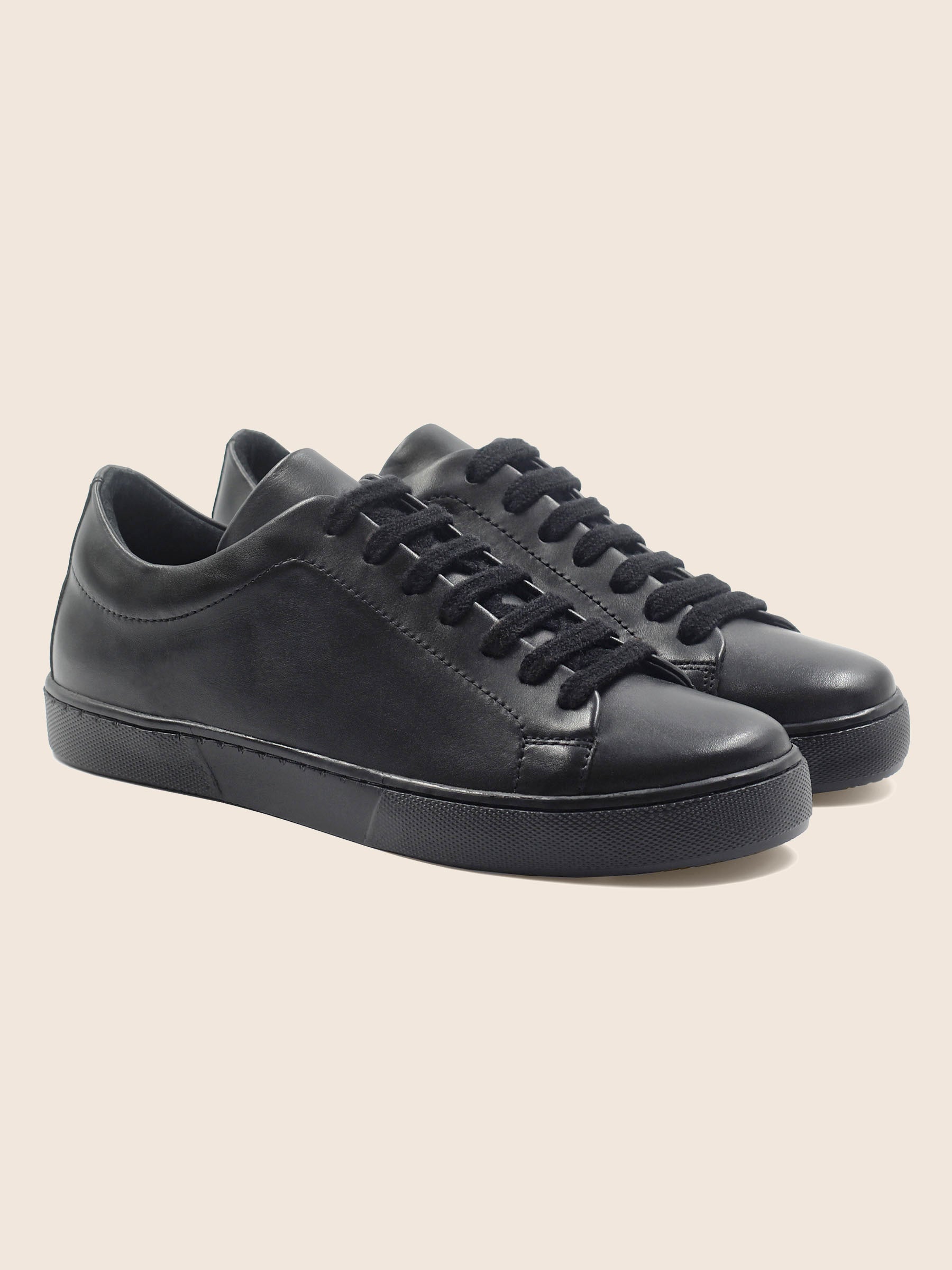 tennis lacet cuir noir jules & jenn