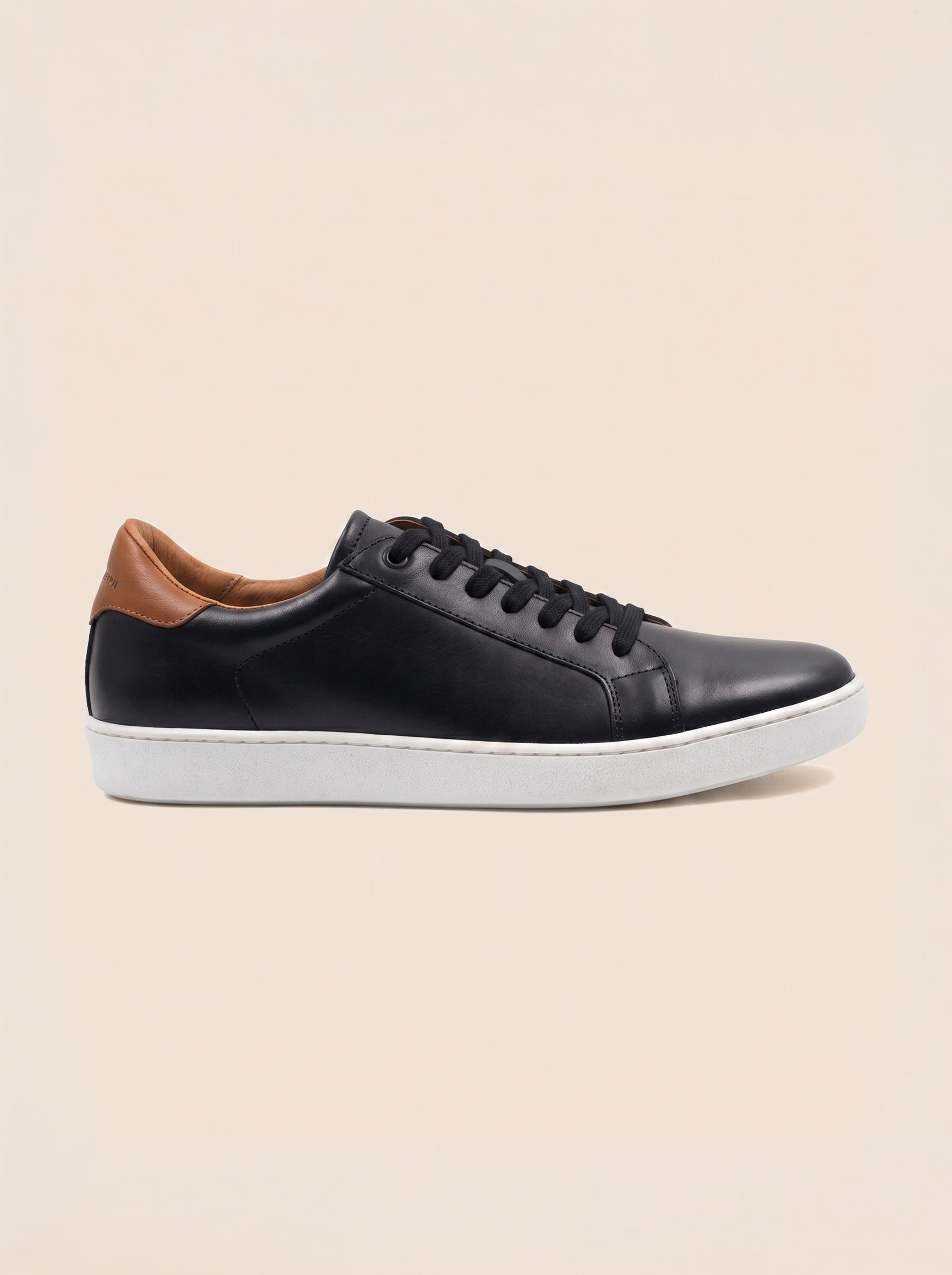 photo vue profil tennis lacet homme cuir noir blanc jules jenn