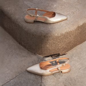 vue posee ballerines slingback cuir metallise dore jules & jenn