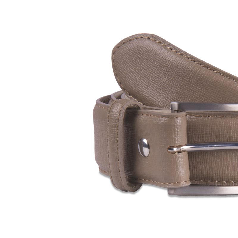 gros plan ceinture classique cuir grave taupe jules & jenn